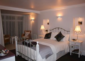 Guest room, Dyers House, Christchurch