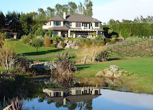 Matahui Lodge, Katikati