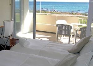 One bedroom luxury apartment, Mouille Point Apartments, Cape Town