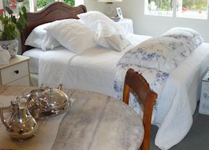 French cottage, Bed of Roses, Kerikeri