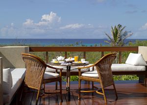 Hillside casita, Amanpulo, Pamalican Island