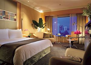 Deluxe Room, The Shangri-La Hotel, Kuala Lumpur