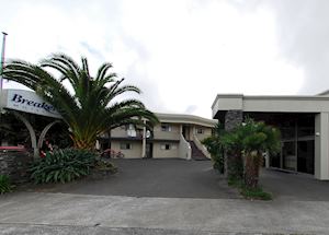 Breakers Motel, Coromandel Peninsula