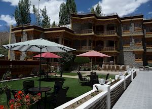 Spic N Span, Leh