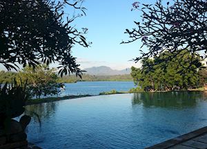 Infinity pool with views to Menjangan Bay, Naya Gawana Resort & Spa