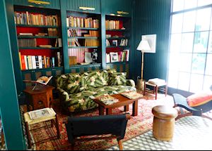 The library at the American Trade Hotel, Panama City