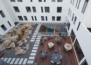 Terrace and hot spring, Centerhotel Miðgarður