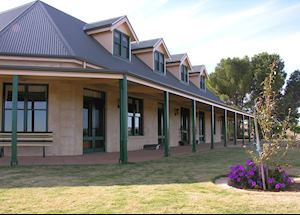 Abbotsford House, Barossa Valley