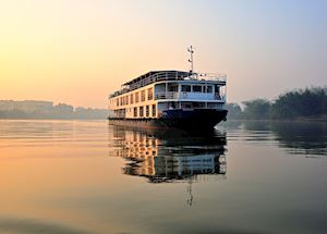 Rajmahal boat