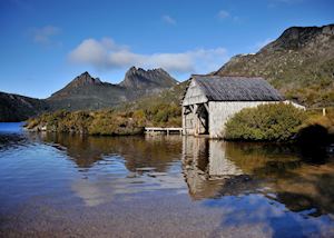 Dove Lake hike