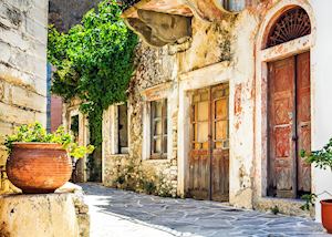 Historic streets of Halki, Naxos