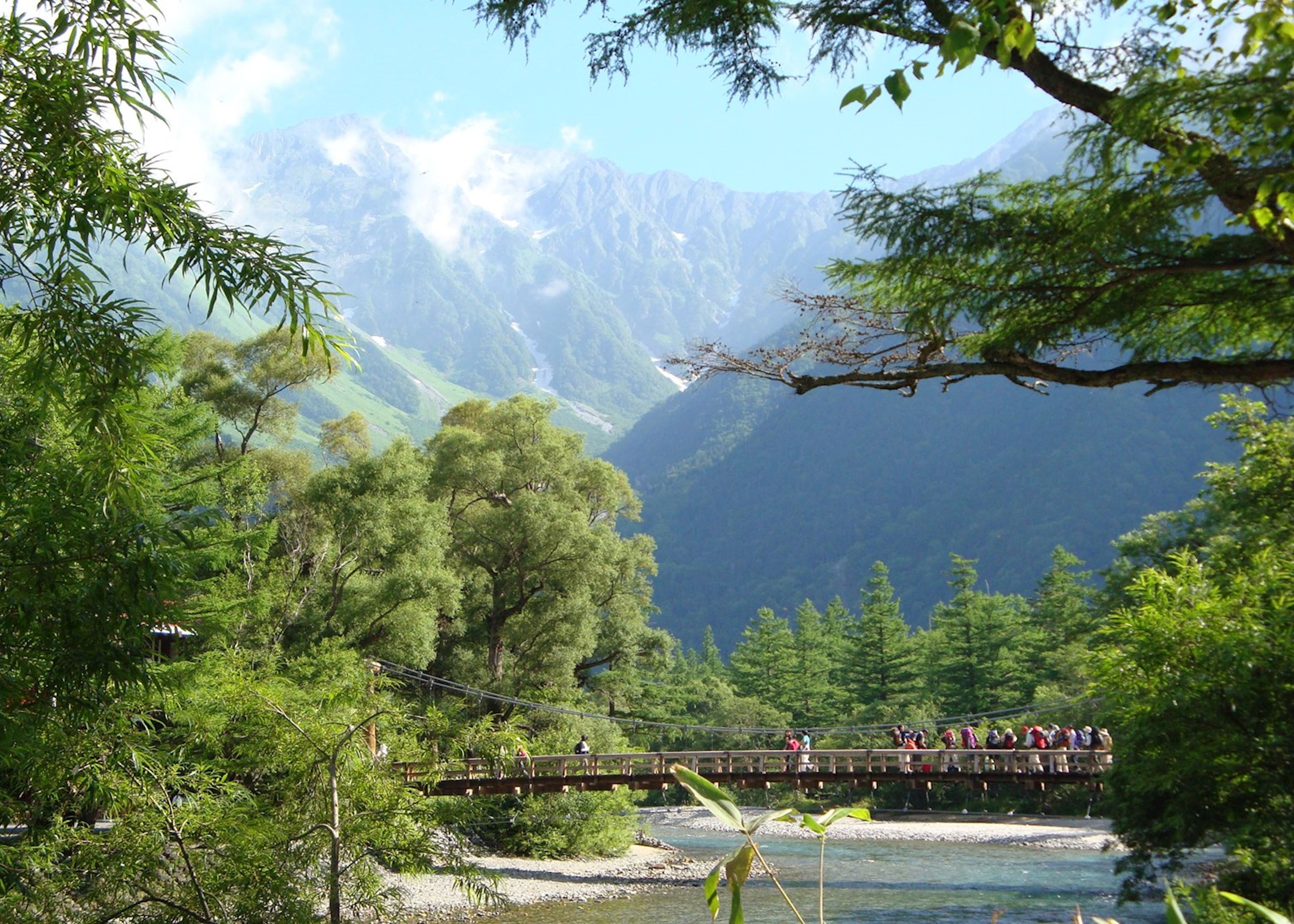 Hiking in the Northern Alps, Japan | Audley Travel UK 