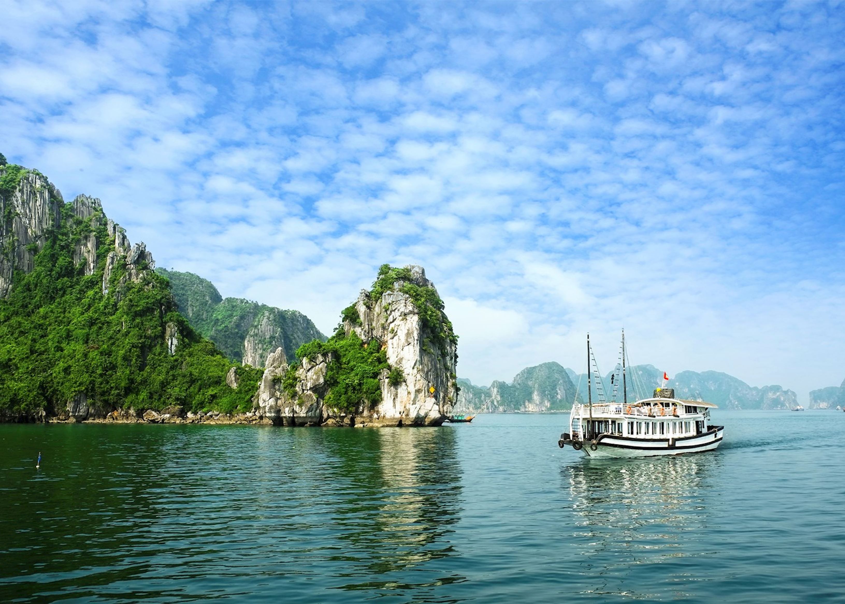 Visit Halong Bay on a trip to Vietnam | Audley Travel UK