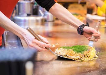 Delicious 'okonomiyaki' pancake