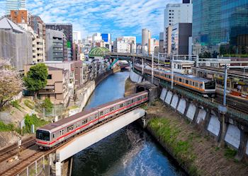 Tokyo train