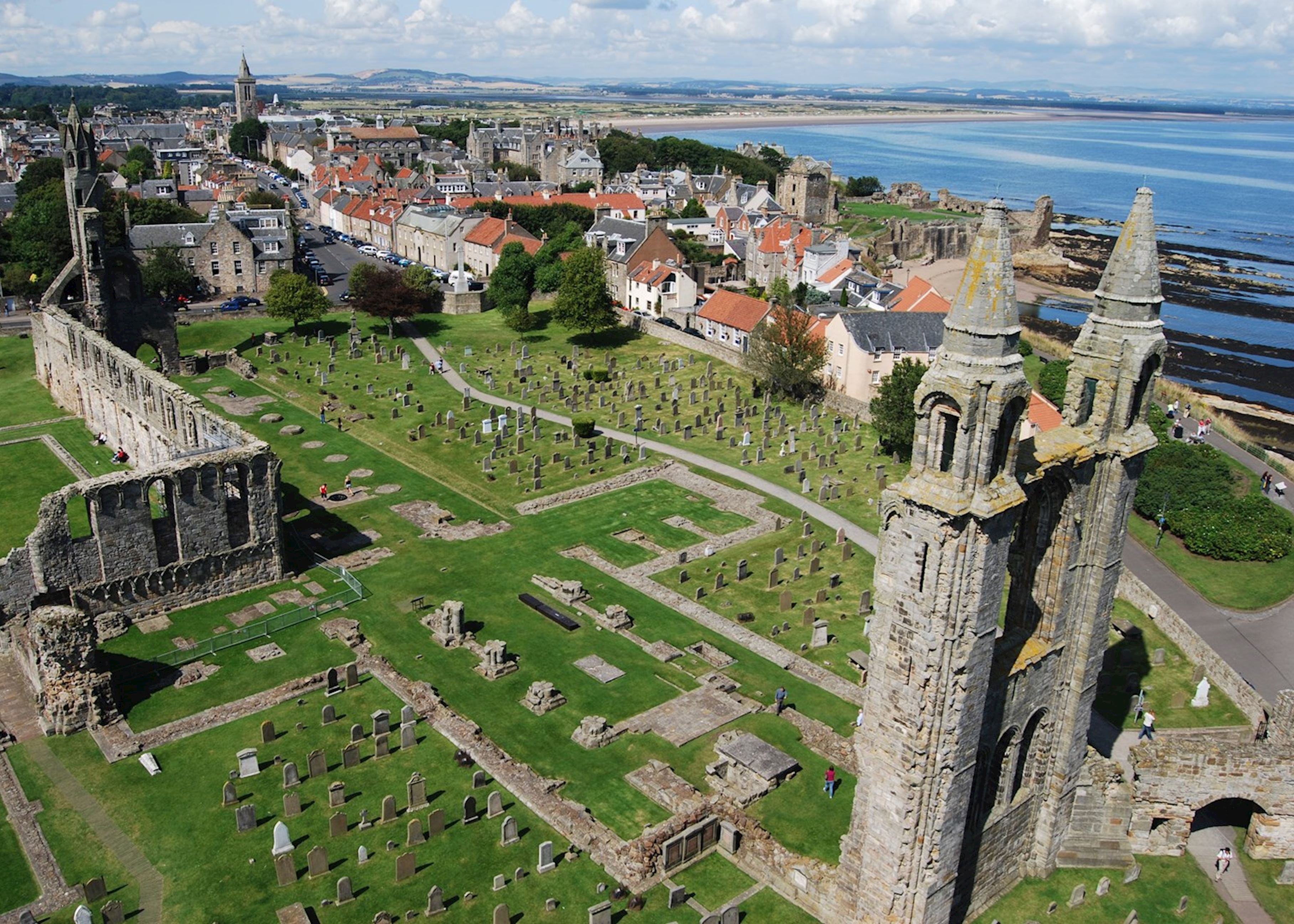 walking tours st andrews scotland