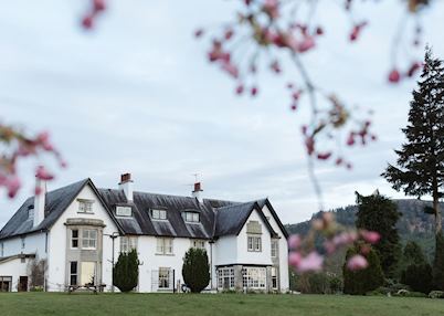 Exterior, The Lovat