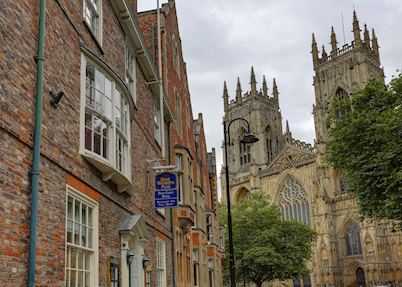 Best Western Plus Dean Court, York