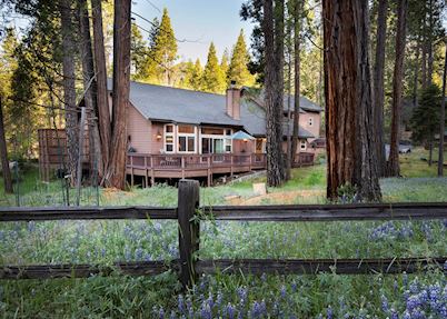 Redwoods in Yosemite 2A -Gold - 4 bedroom 