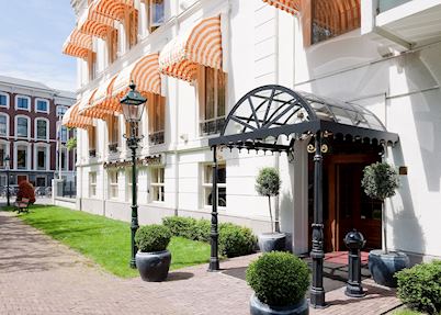 Carlton Ambassador exterior