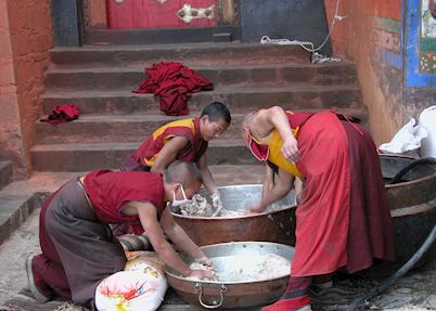 Monks at Tashilhunpo Monastery