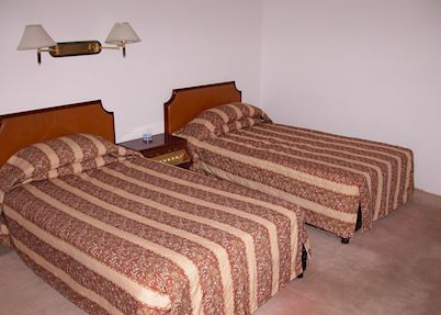 Everest Snow Leopard Guesthouse, Tingri