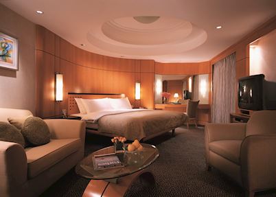 Makati Shangri-La Hotel, Manila