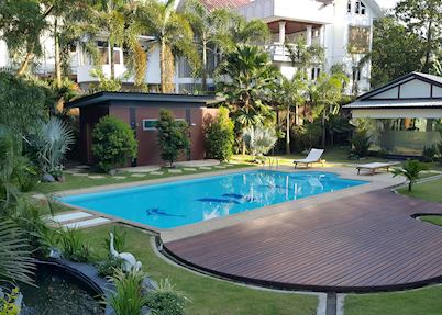 Swimming Pool, Hotel M