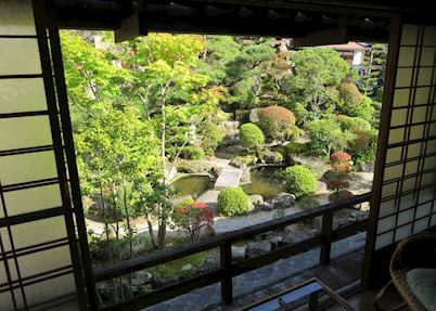 Fujioto front garden, Tsumago, Japan