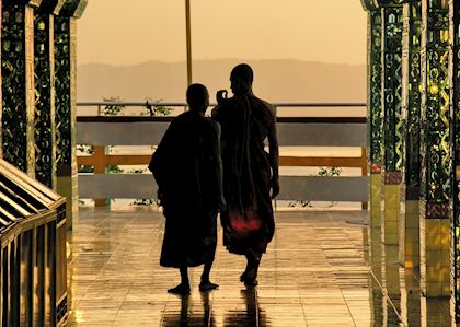 Monks, Mandalay Hill