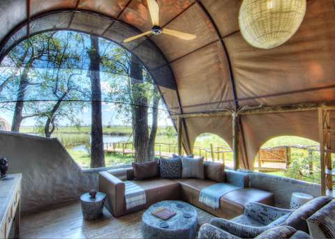Lounge, Okuti Lounge, Okuti