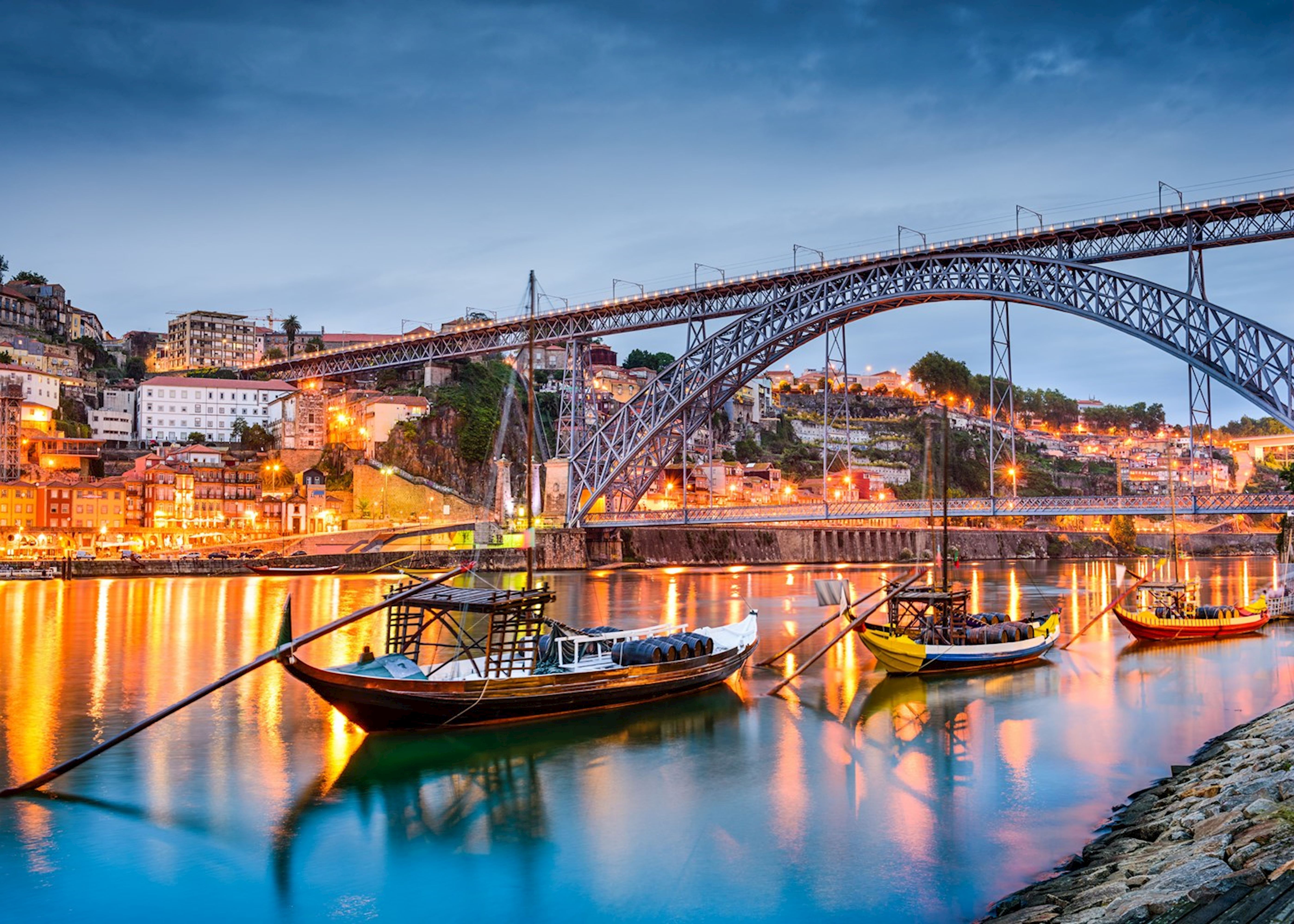 places to visit in portugal in april