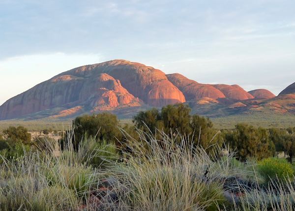 kata Tjuta at sunrise, Australia kata Tjuta at sunrise, Australia