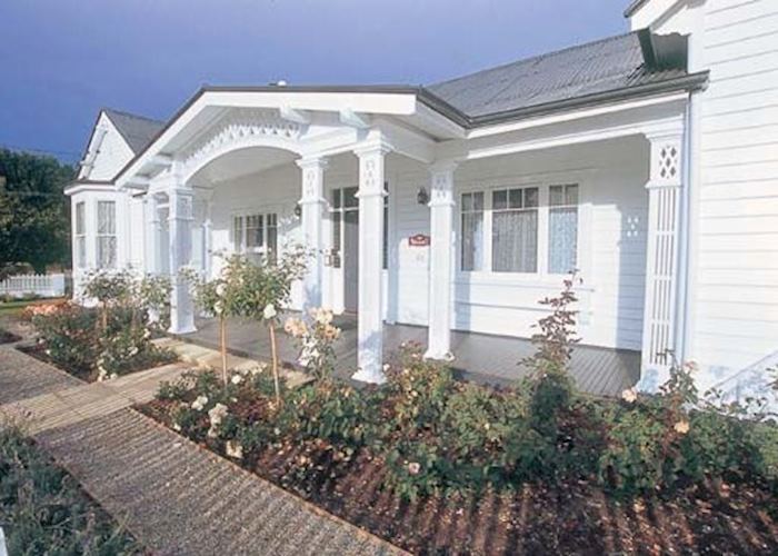 Ashton Gate Guesthouse, Launceston Ashton Gate Guesthouse, Launceston