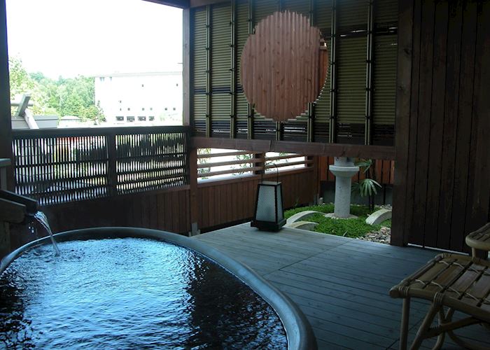 Private open air bath, Grand Hotel Tsuruga Private open air bath, Grand Hotel Tsuruga