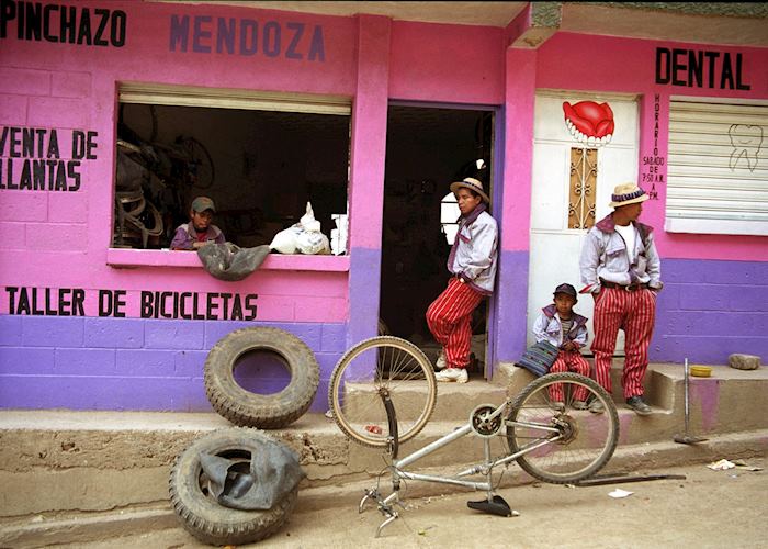 Todos Santos, Western Highlands