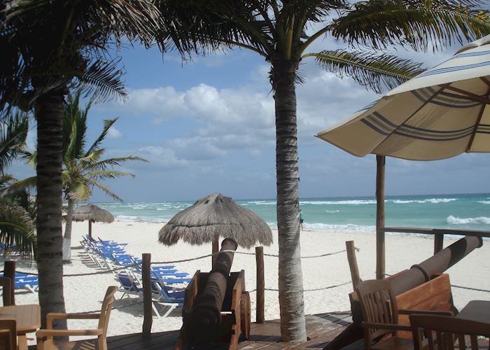 Petit Lafitte, Playa del Carmen