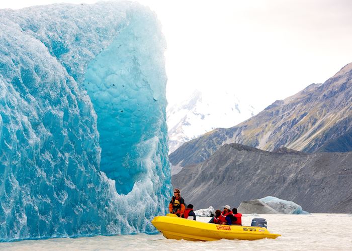 Glacier cruise, Mount Cook National Park