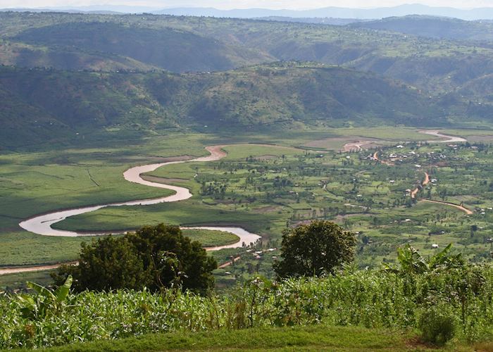 Rolling hills between Kigali and Ruhengeri