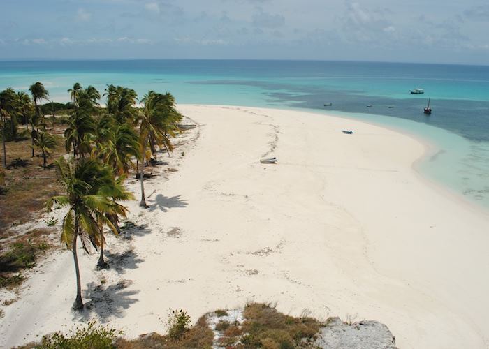 Fanjove Island beaches, Songo Songo Archipelago
