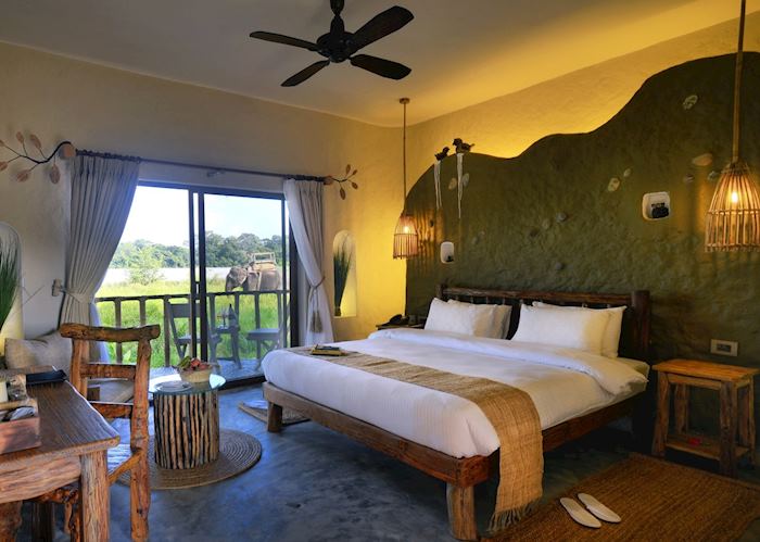 Barahi Lodge, Chitwan