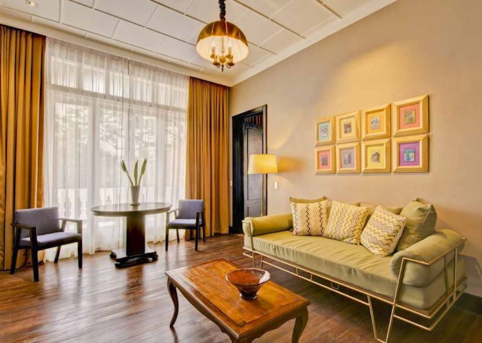 Living area in Owner's suite