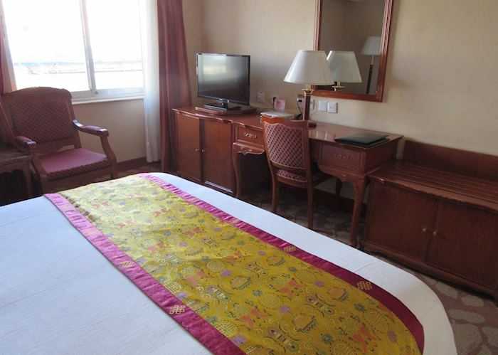Tsetang Hotel Standard Room