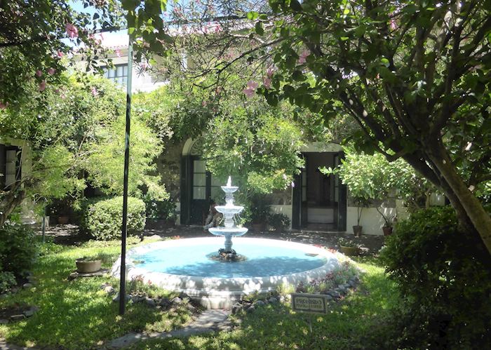 Inner courtyard, Hotel Plaza Mayor