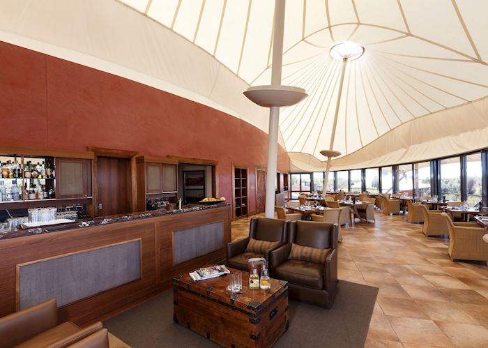 Longitude 131º, Uluru/Ayers Rock