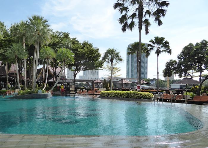 Pool, Shangri La