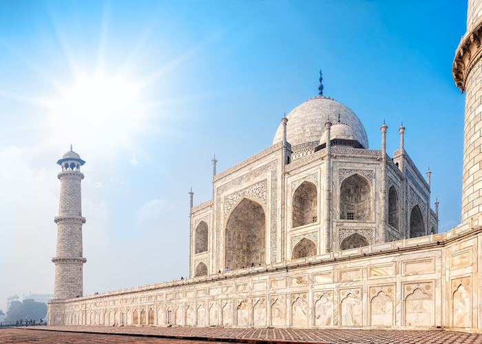 Taj Mahal at Sunrise, India | Audley Travel UK