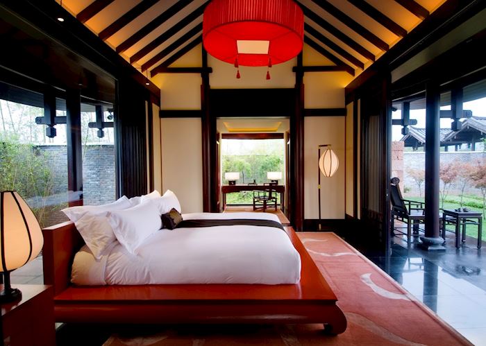 Garden Villa Bedroom, Banyan Tree, Lijiang