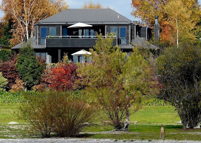 Wharewaka Lodge, Taupo