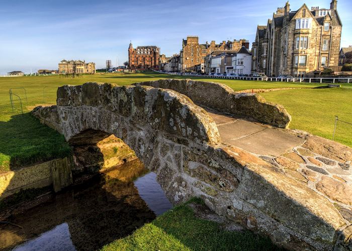 Swilcan Bridge, St Andrews